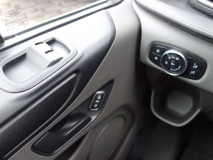 Ford Transit Custom 320 L1