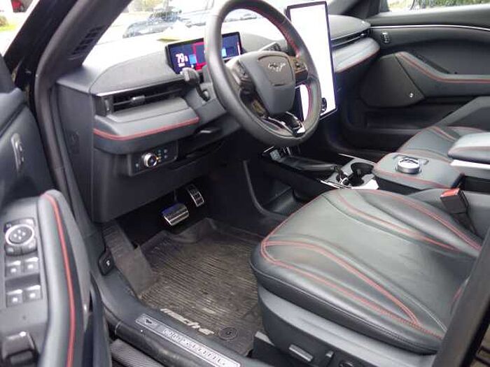 Ford Mustang Mach-E Basis AWD