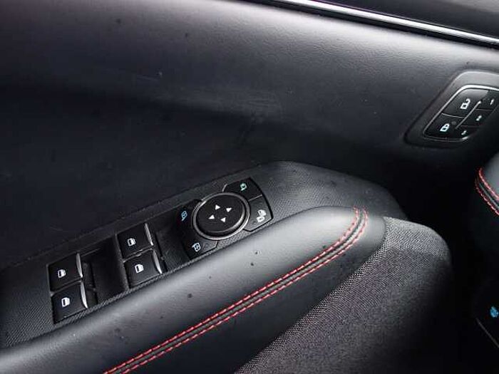 Ford Mustang Mach-E Basis AWD