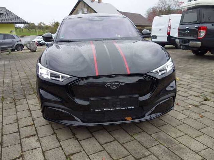 Ford Mustang Mach-E Basis AWD
