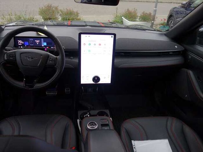 Ford Mustang Mach-E Basis AWD