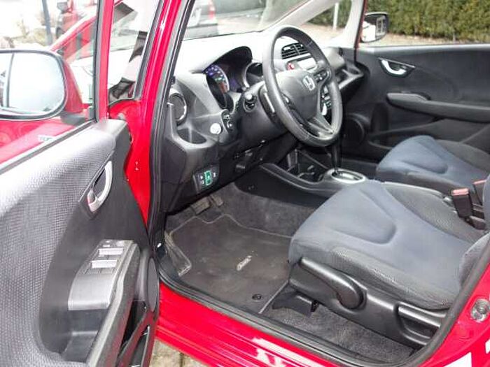 Honda Jazz Hybrid Elegance