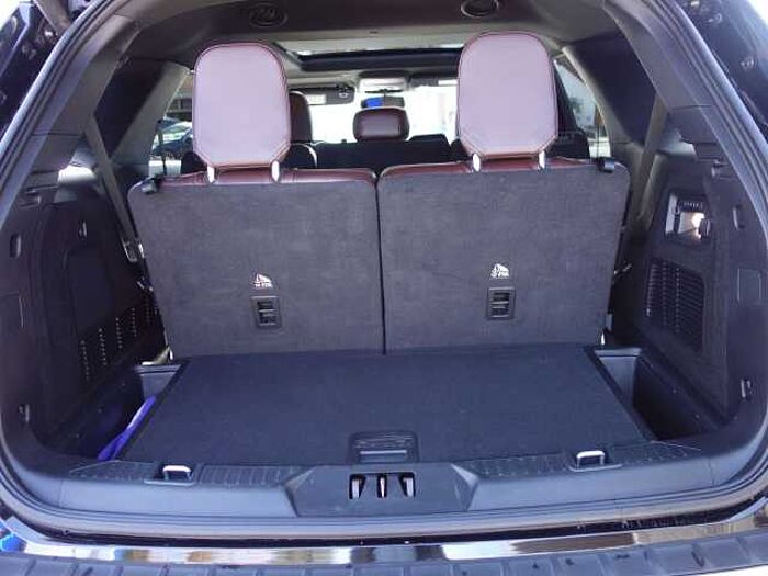 Ford Explorer Platinum Plug-in-Hybrid 4x4