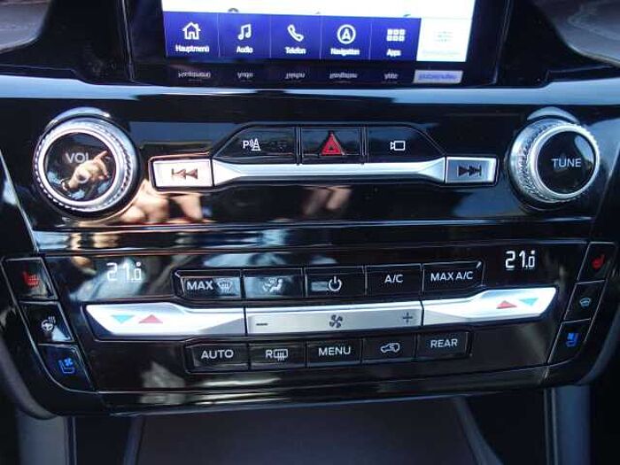 Ford Explorer Platinum Plug-in-Hybrid 4x4