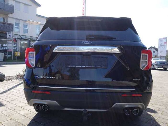 Ford Explorer Platinum Plug-in-Hybrid 4x4