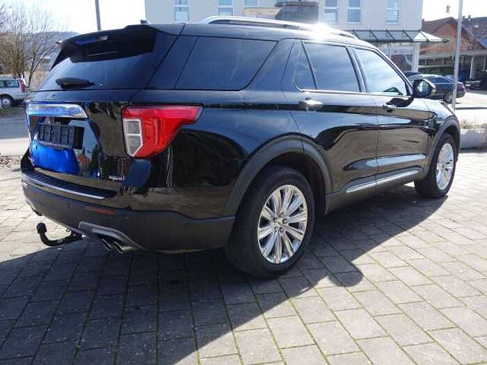 Ford Explorer Platinum Plug-in-Hybrid 4x4