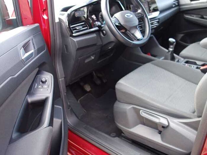 Ford Tourneo Connect Titanium