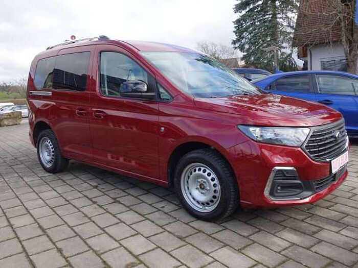Ford Tourneo Connect Titanium