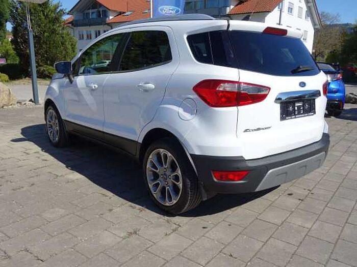 Ford EcoSport Titanium - wenig Kilometer
