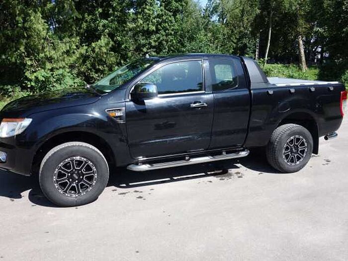 Ford Ranger XLT Extrakabine 4x4