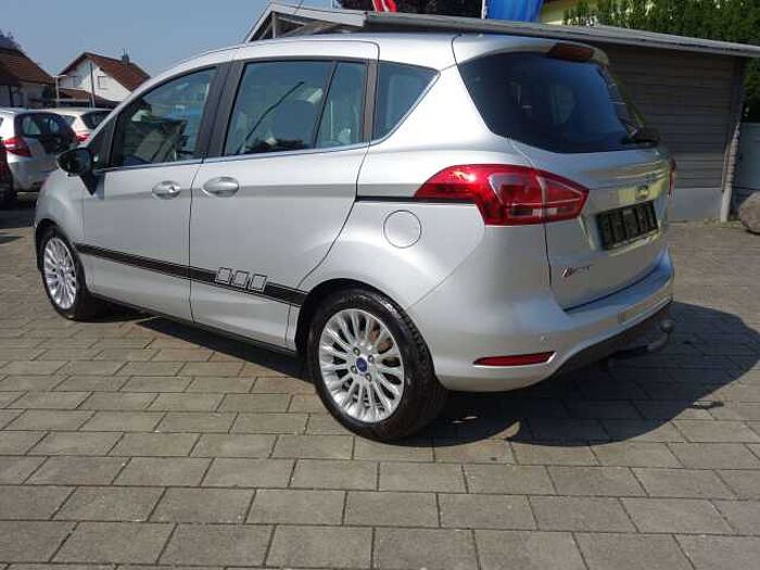 Ford B-Max Titanium mit Schiebetüren