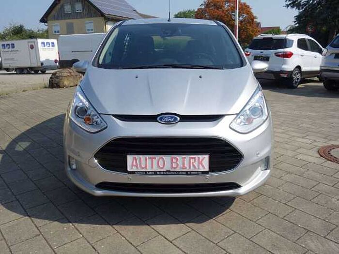 Ford B-Max Titanium mit Schiebetüren