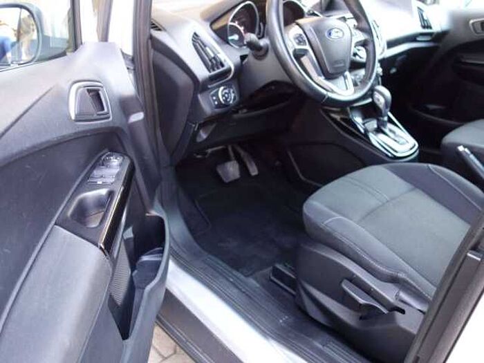 Ford B-Max Titanium mit Schiebetüren