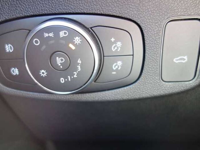 Ford Focus Titanium X