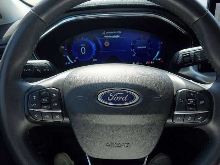 Ford Focus Titanium X