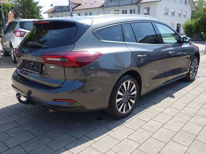 Ford Focus Titanium X
