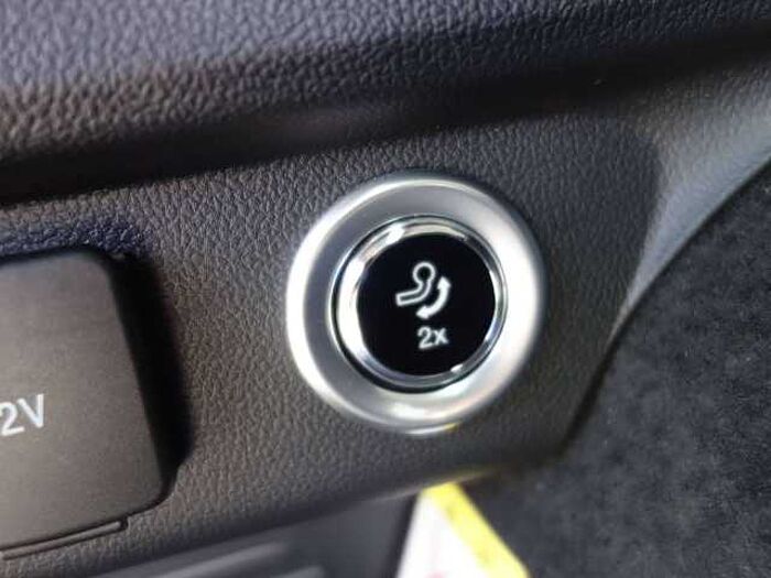 Ford Kuga Plug-In Hybrid Titanium X
